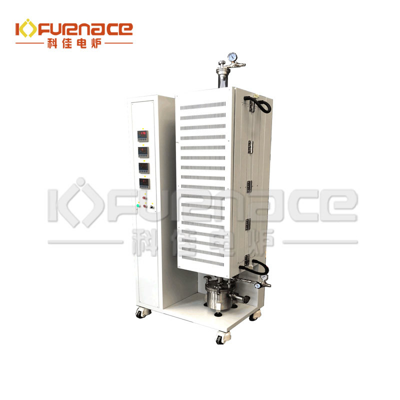 四溫區(qū)立式管式爐